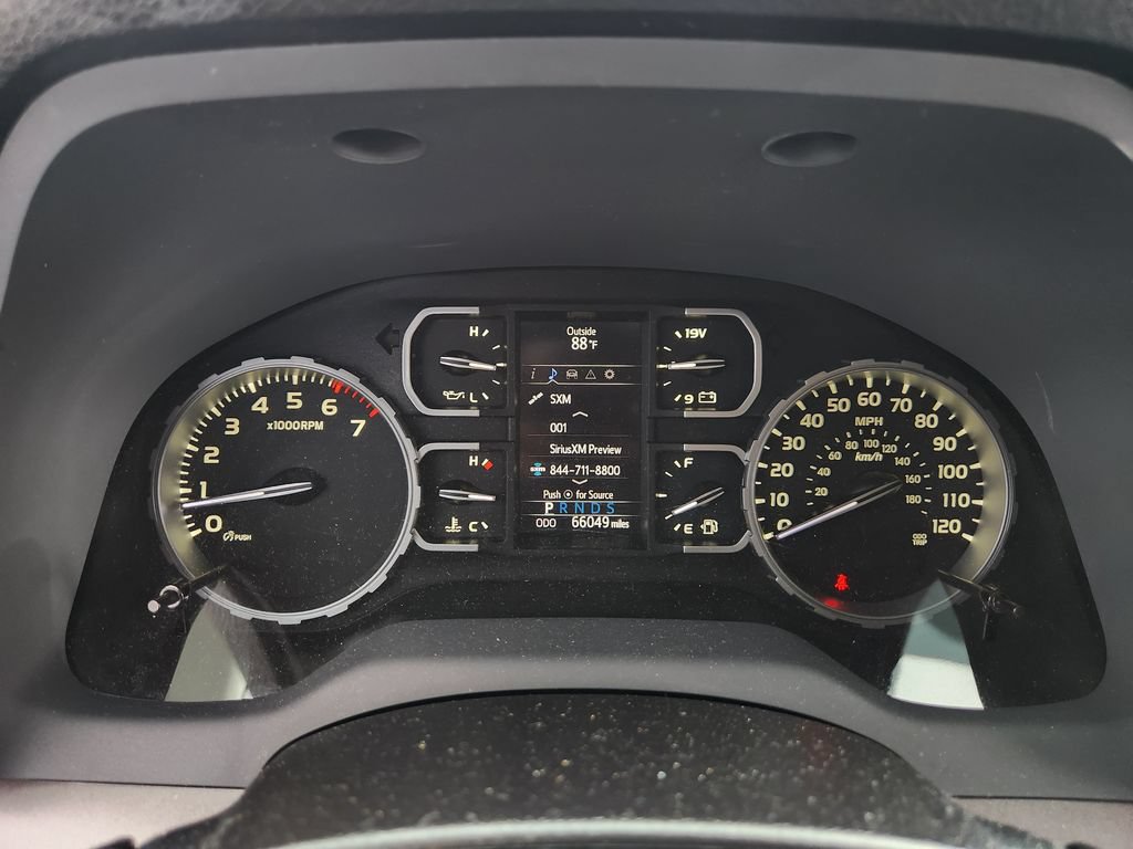 Used 2020 Toyota Tundra SR5 w/ SR5 Leather Package RWD image 17