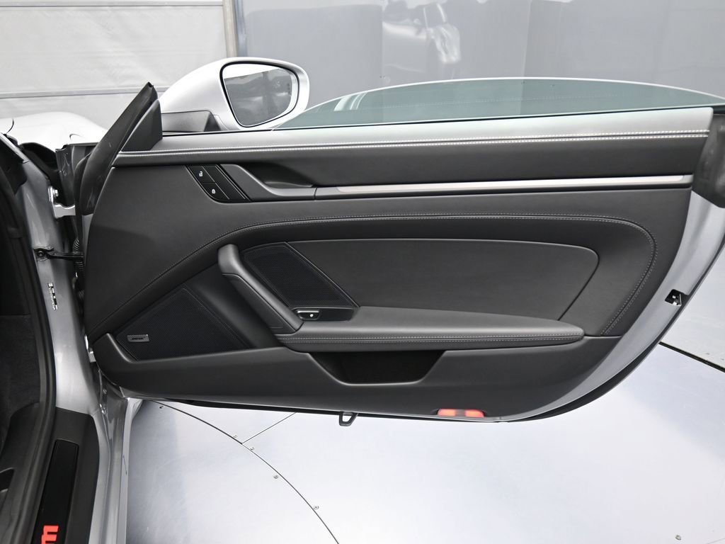 Certified 2024 Porsche 911 Carrera GTS RWD image 26