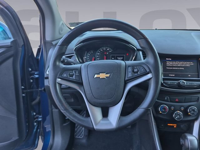 Certified 2020 Chevrolet Trax LT w/ Sun & Sound Package AWD/4WD image 13