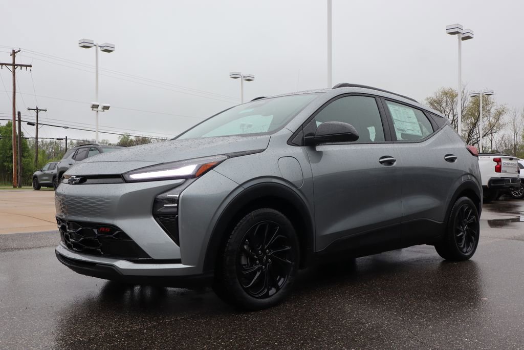 New 2027 Chevrolet Bolt RS FWD image 7