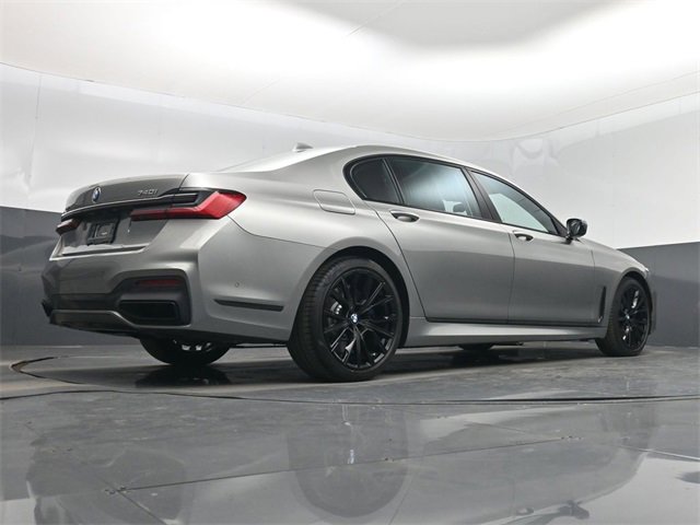 Used 2022 BMW 740i xDrive 740i xDrive w/ M Sport Package image 54
