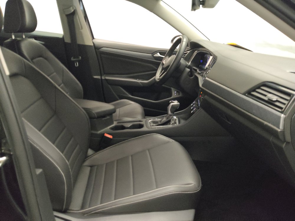 Used 2023 Volkswagen Jetta SE FWD image 21