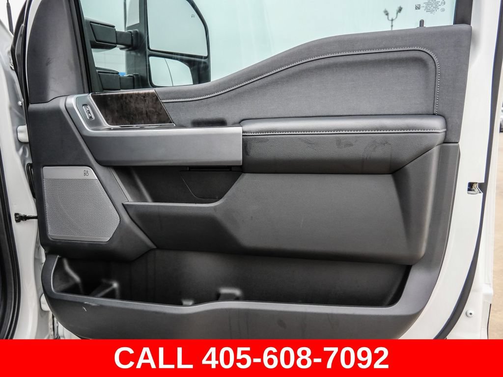 Used 2023 Ford F550 4x4 Crew Cab Super Duty image 34