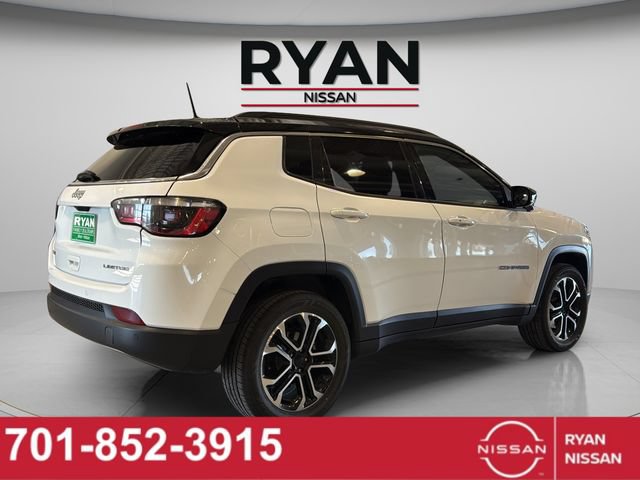 Used 2024 Jeep Compass Limited AWD/4WD image 16