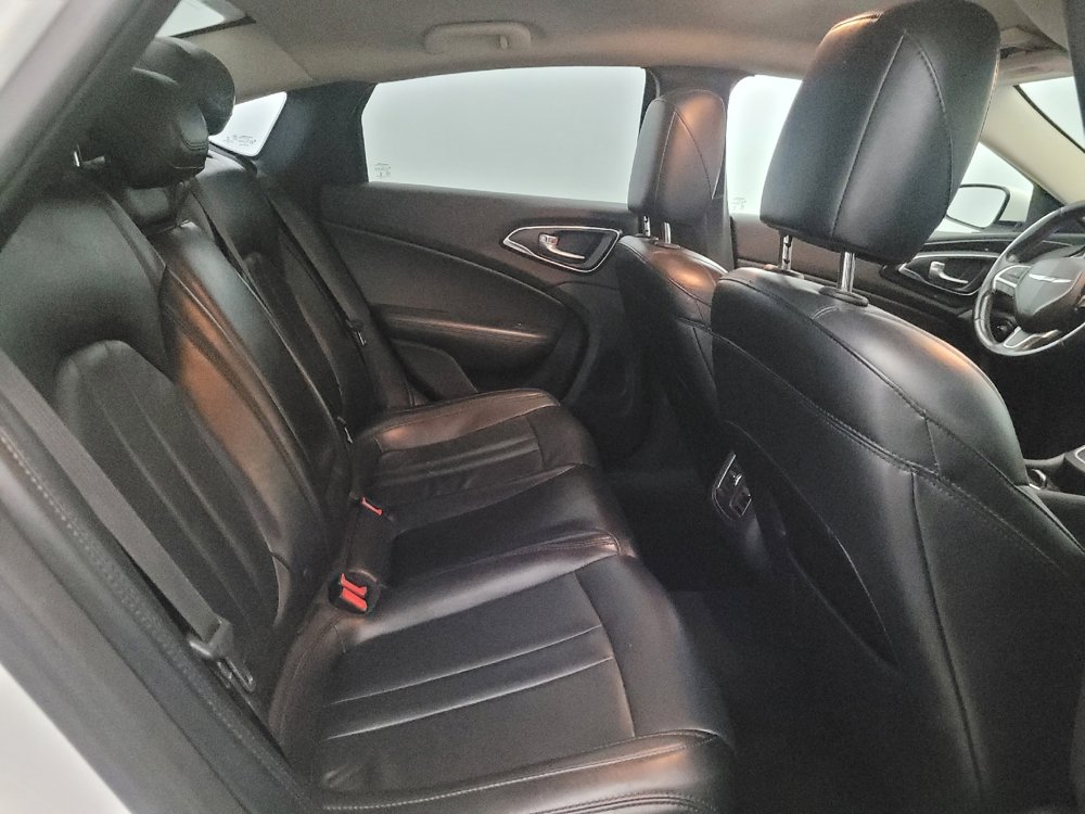 Used 2015 Chrysler 200 C FWD image 19