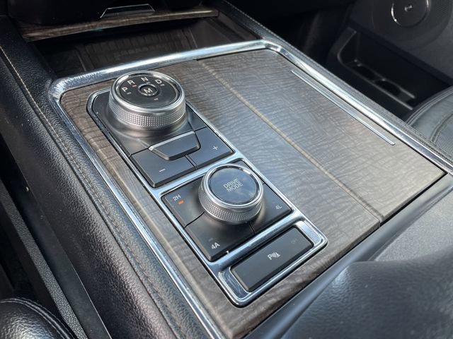 Used 2018 Ford Expedition Limited w/ Equipment Group 301A image 20