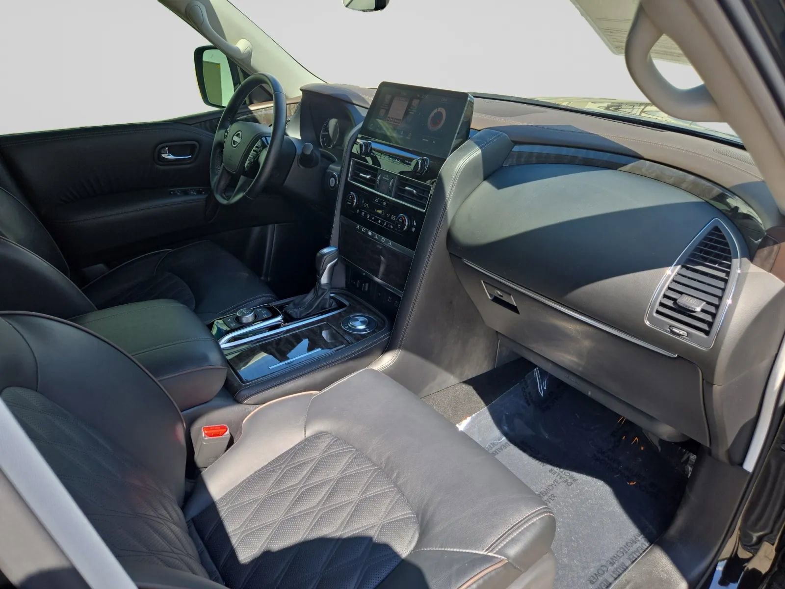 Used 2023 Nissan Armada Platinum RWD image 37