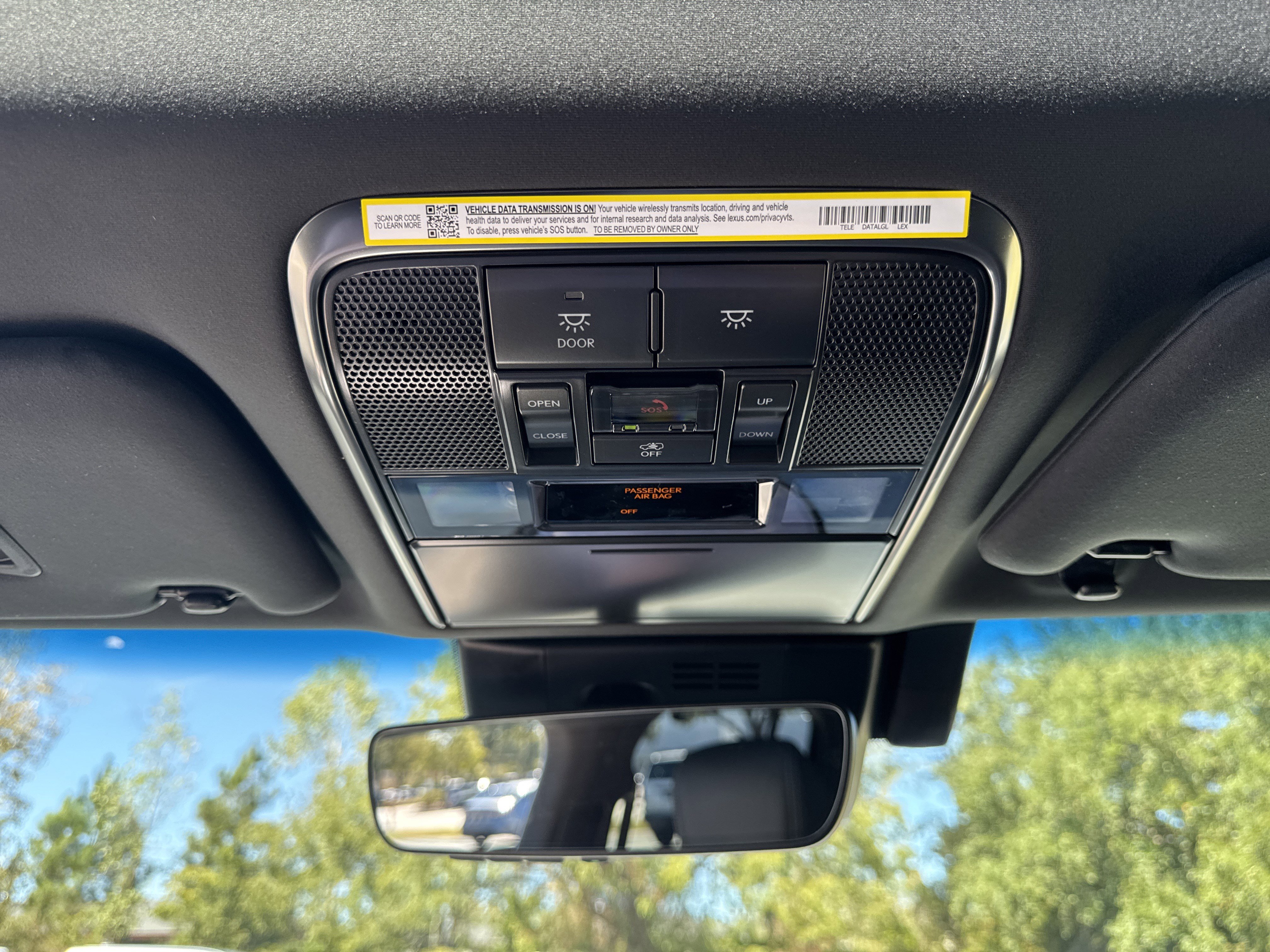 Used 2025 Lexus LX 600 4WD w/ Interior Upgrade Package image 22