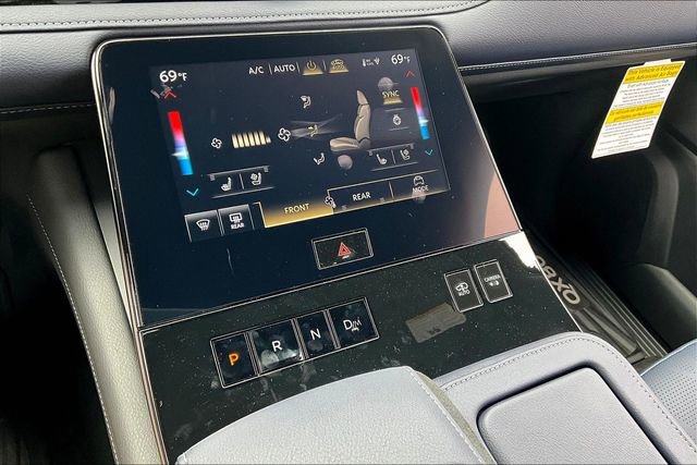 New 2026 INFINITI QX80 4WD image 32