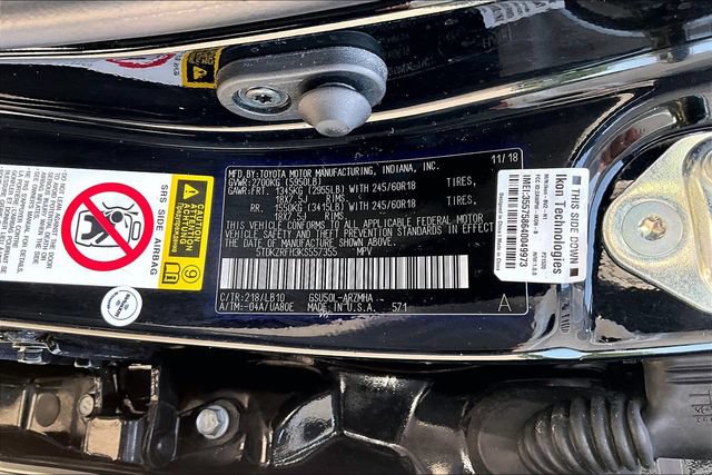 Used 2019 Toyota Highlander XLE FWD image 19