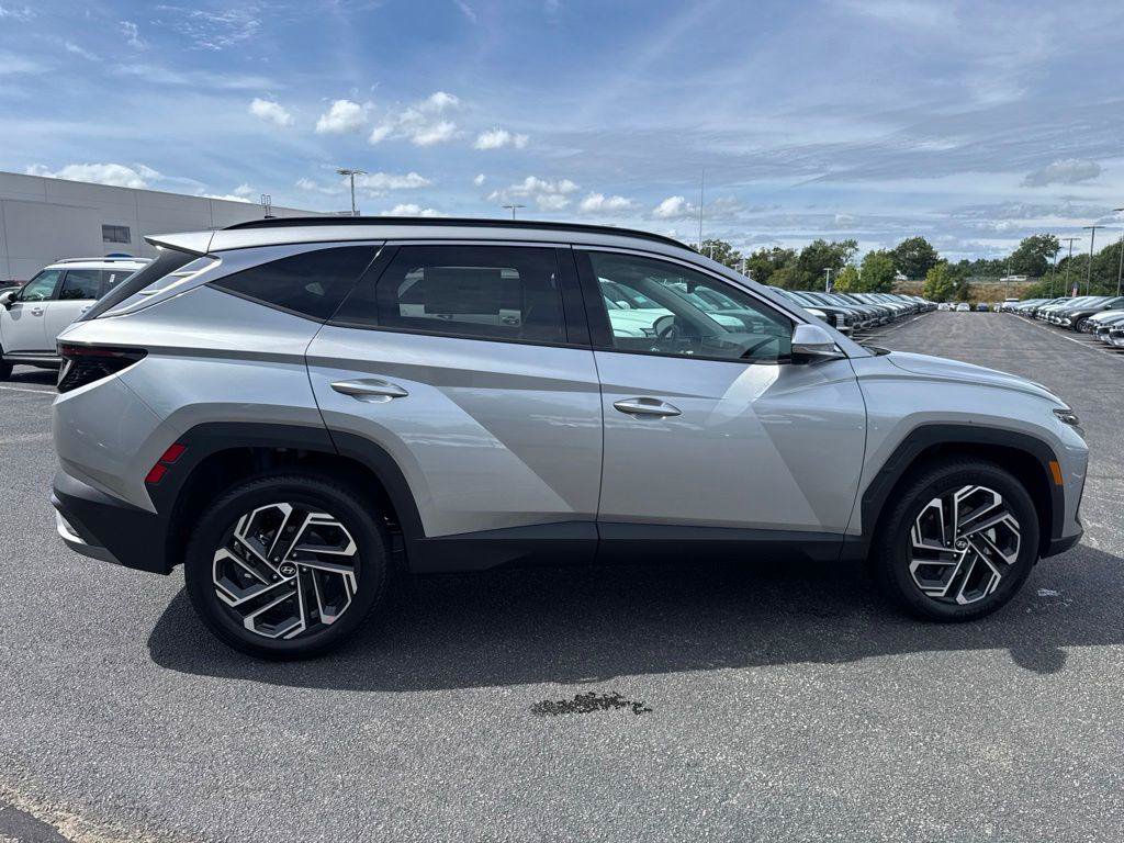New 2026 Hyundai Tucson Limited AWD/4WD image 6