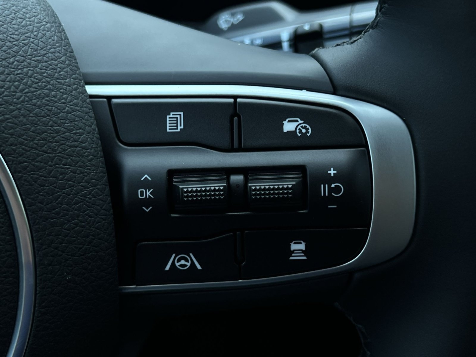 New 2026 Kia K5 GT-Line AWD/4WD image 30
