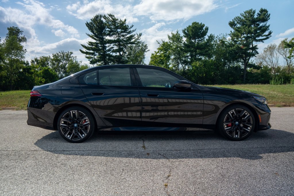 Certified 2024 BMW i5 M60 w/ Premium Package AWD/4WD image 16