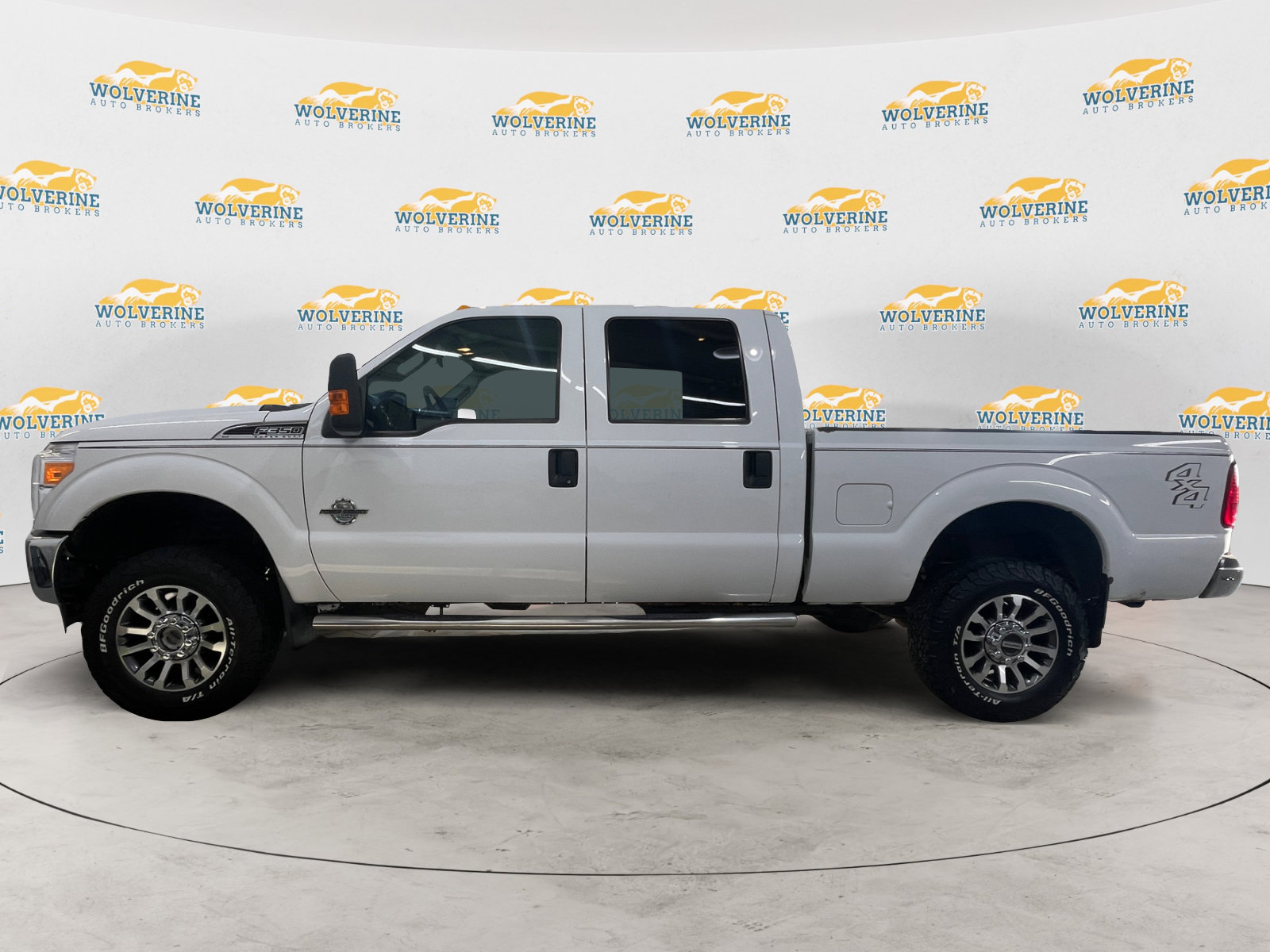 Used 2016 Ford F350 XLT w/ Snow Plow Prep Package image 2