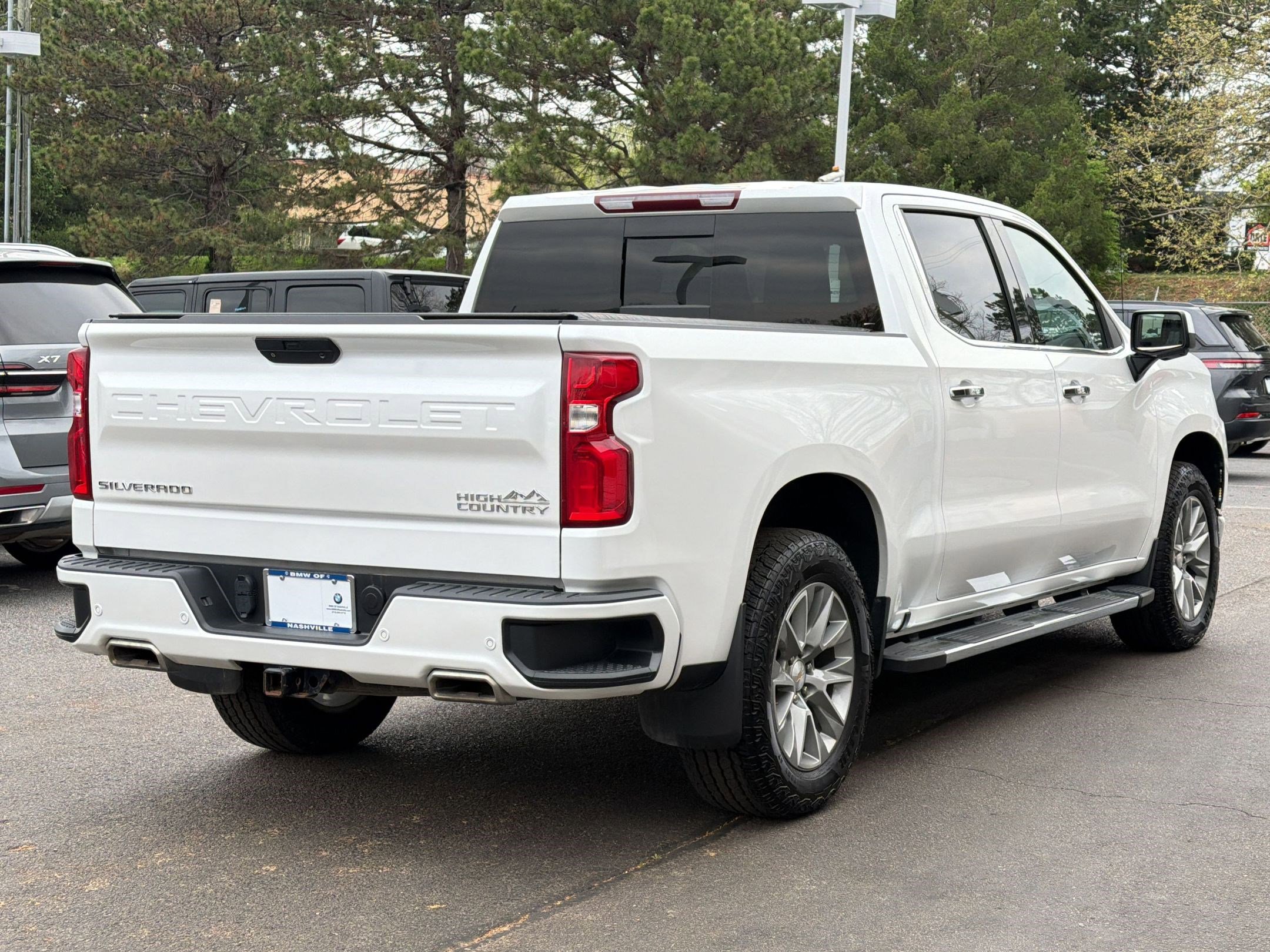 Used 2022 Chevrolet Silverado 1500 High Country w/ Z71 Off-Road Package image 9