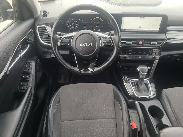 Used 2024 Kia Seltos S FWD image 27