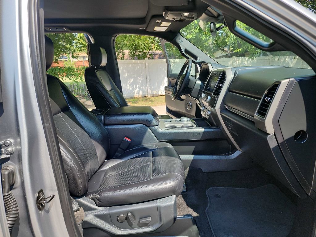 Used 2020 Ford Expedition XLT w/ Equipment Group 202A image 43