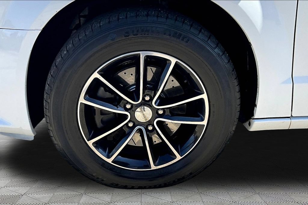 Used 2019 Dodge Grand Caravan GT FWD image 35
