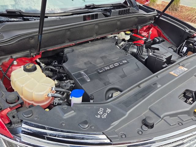 Used 2018 Lincoln MKX Reserve FWD image 20