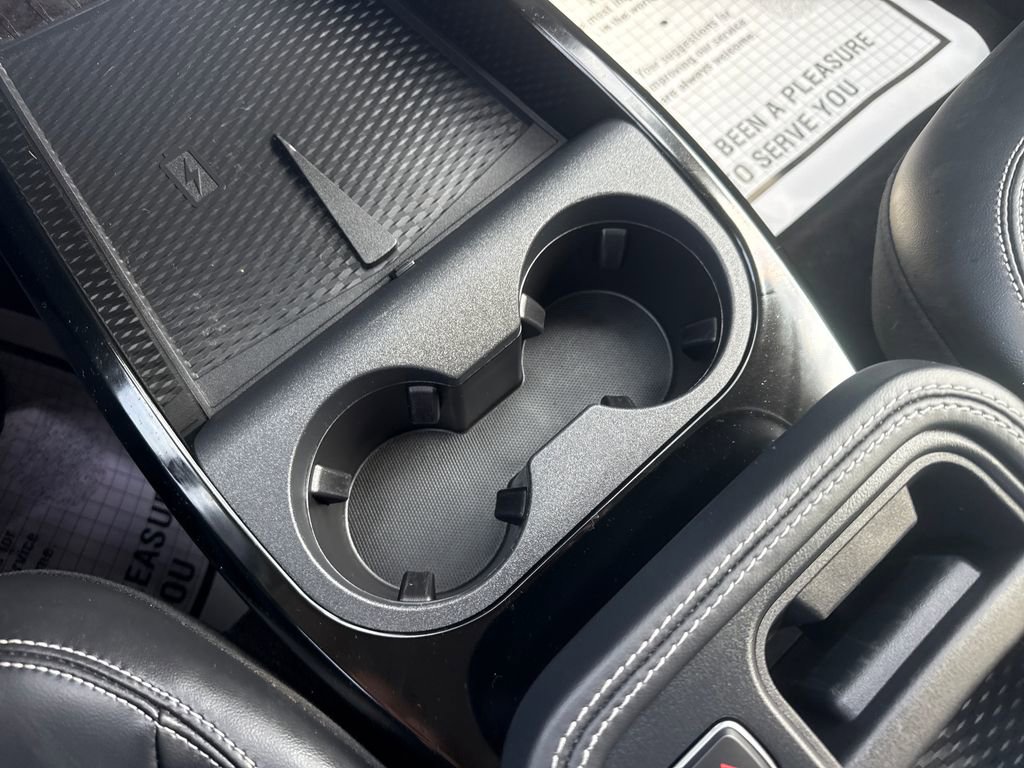 Used 2025 Ford Mustang Mach-E Select image 39