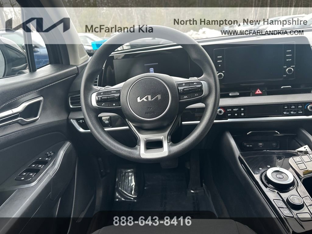 Used 2023 Kia Sportage LX image 15
