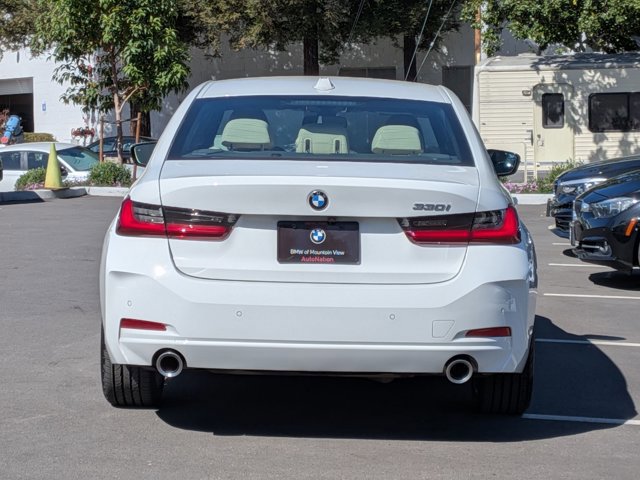 Used 2023 BMW 330i 330i w/ Premium Package image 7