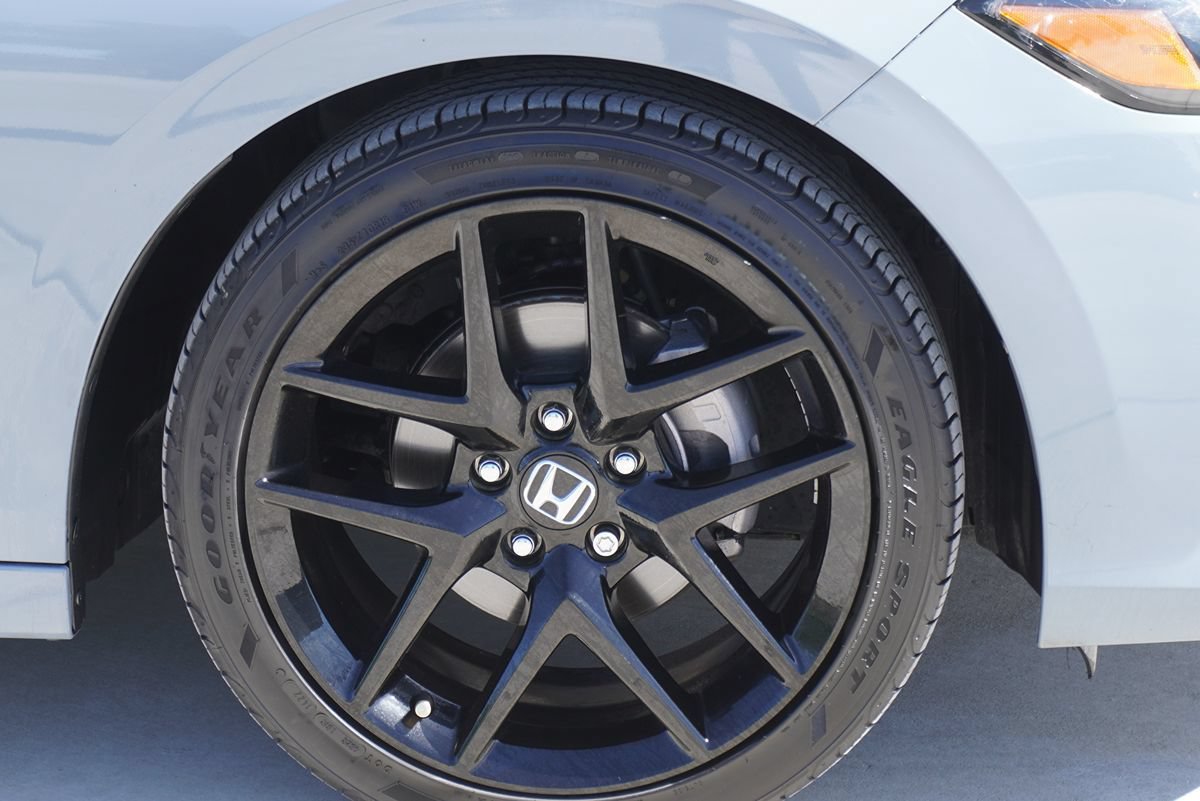 Used 2022 Honda Civic Sport image 8
