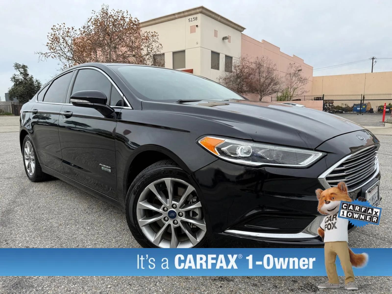 Used 2018 Ford Fusion Energi SE image 1