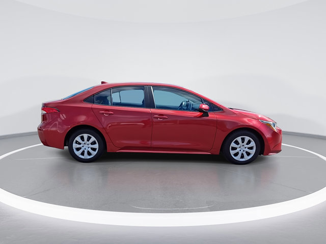 Used 2020 Toyota Corolla LE image 10