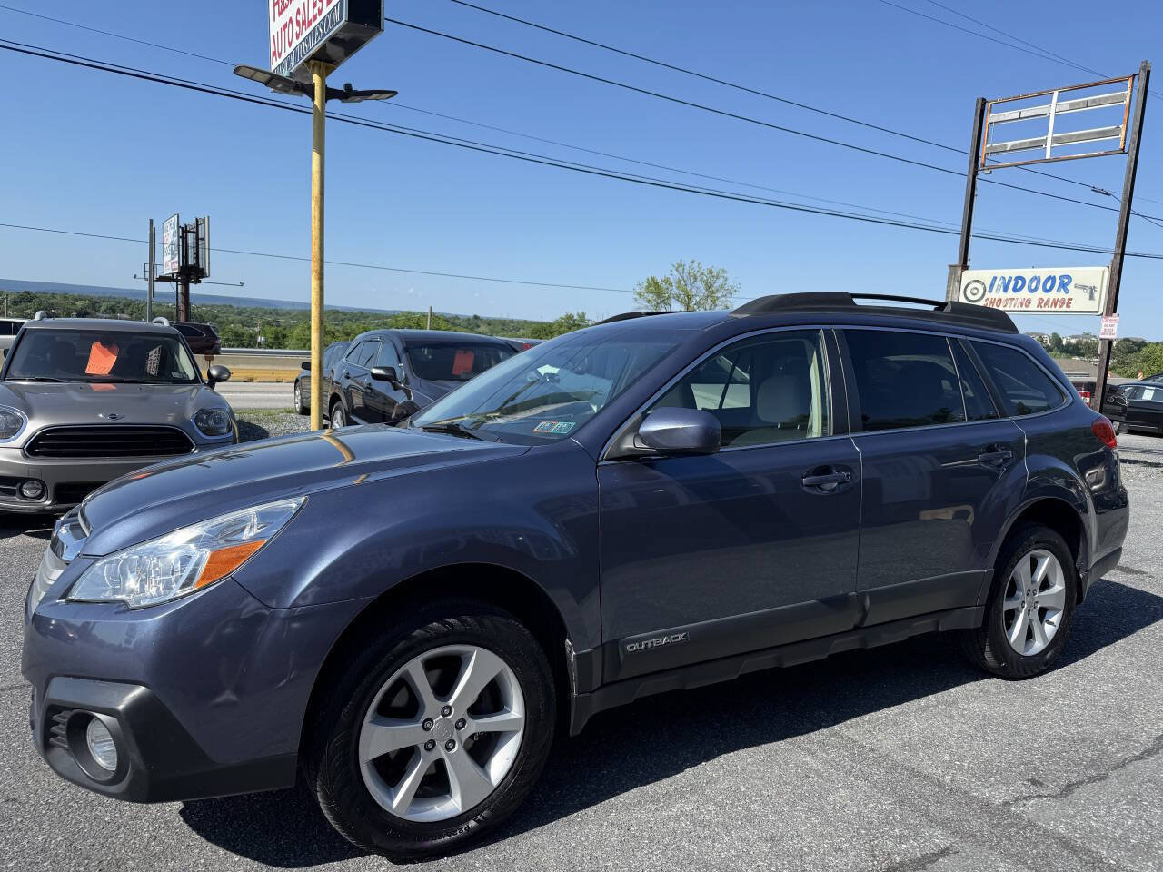 Used 2014 Subaru Outback 2.5i Premium w/ Popular Package #3 AWD/4WD image 1