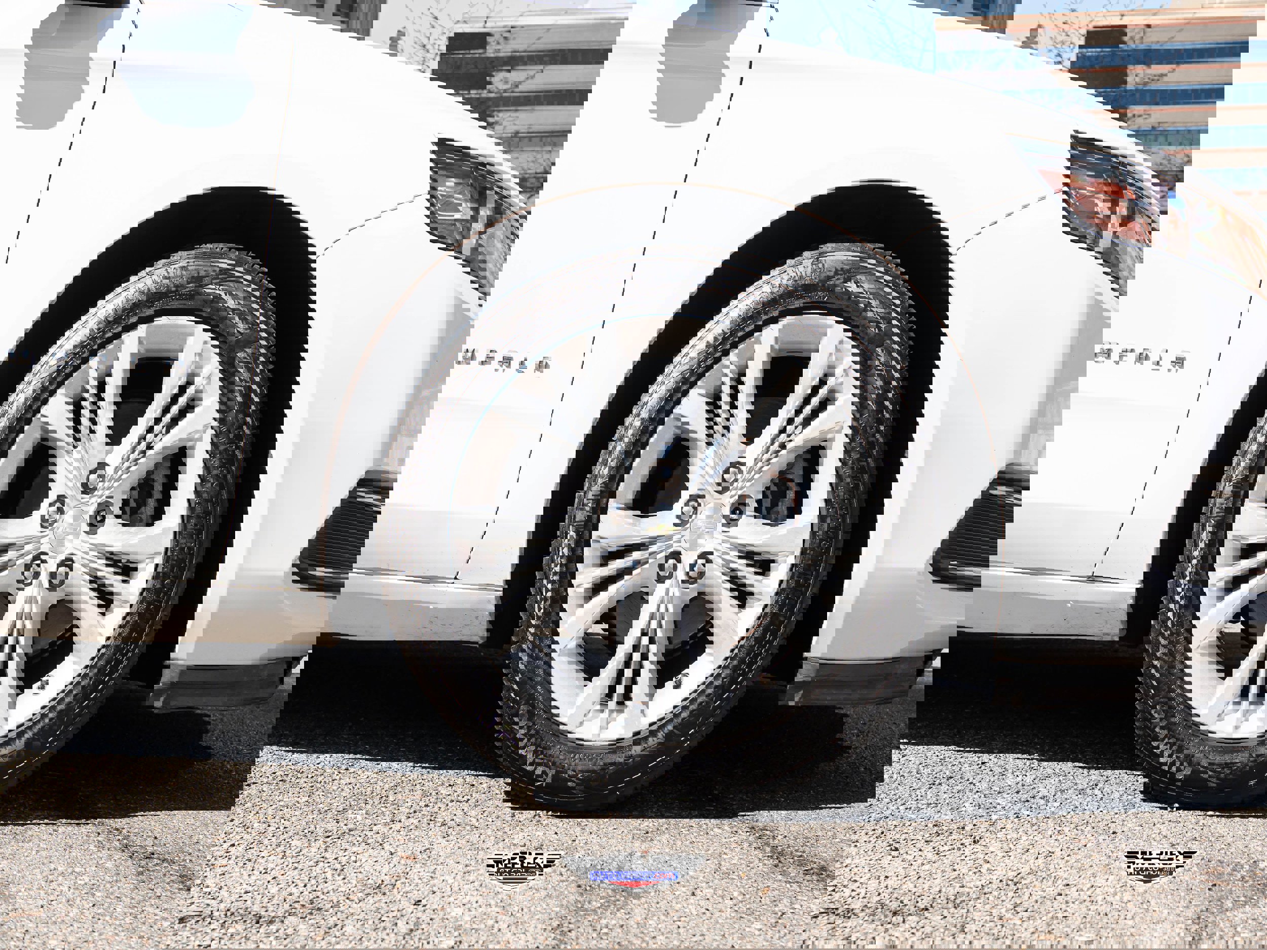 Used 2015 Chevrolet Impala LT w/ Convenience Package image 9