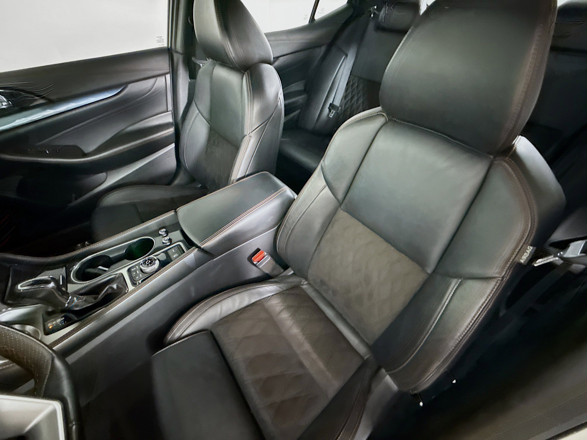 Used 2023 Nissan Maxima SR w/ Sport Mat Group image 26