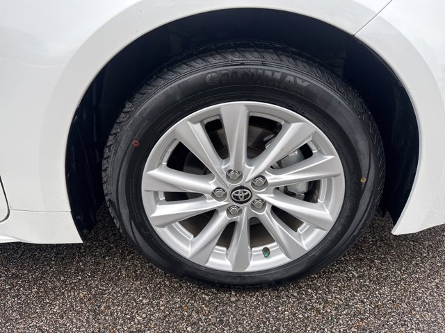 Used 2023 Toyota Corolla SE image 13
