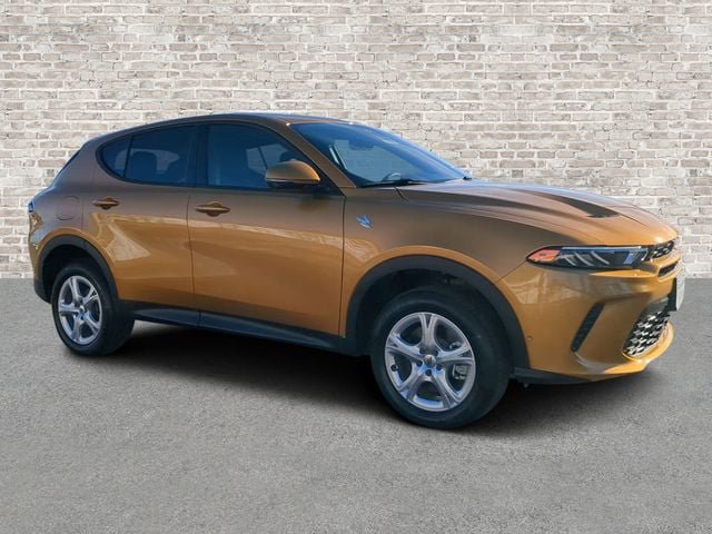 New 2024 Dodge Hornet GT w/ Tech Pack w/o Parking AWD/4WD image 1