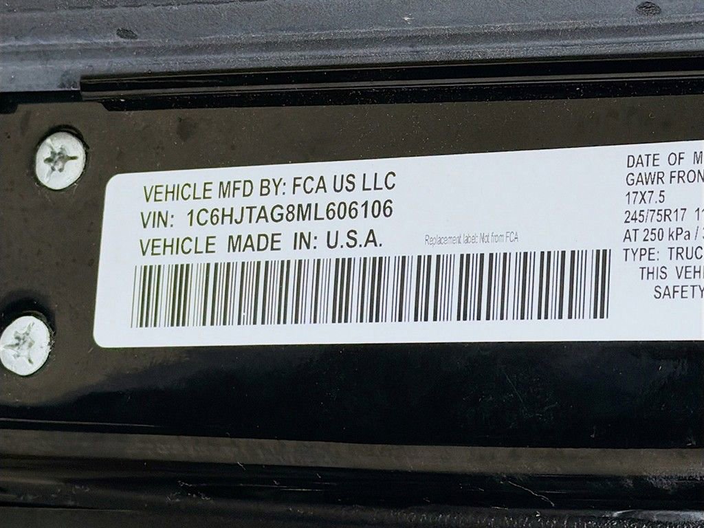 Used 2021 Jeep Gladiator Sport image 33