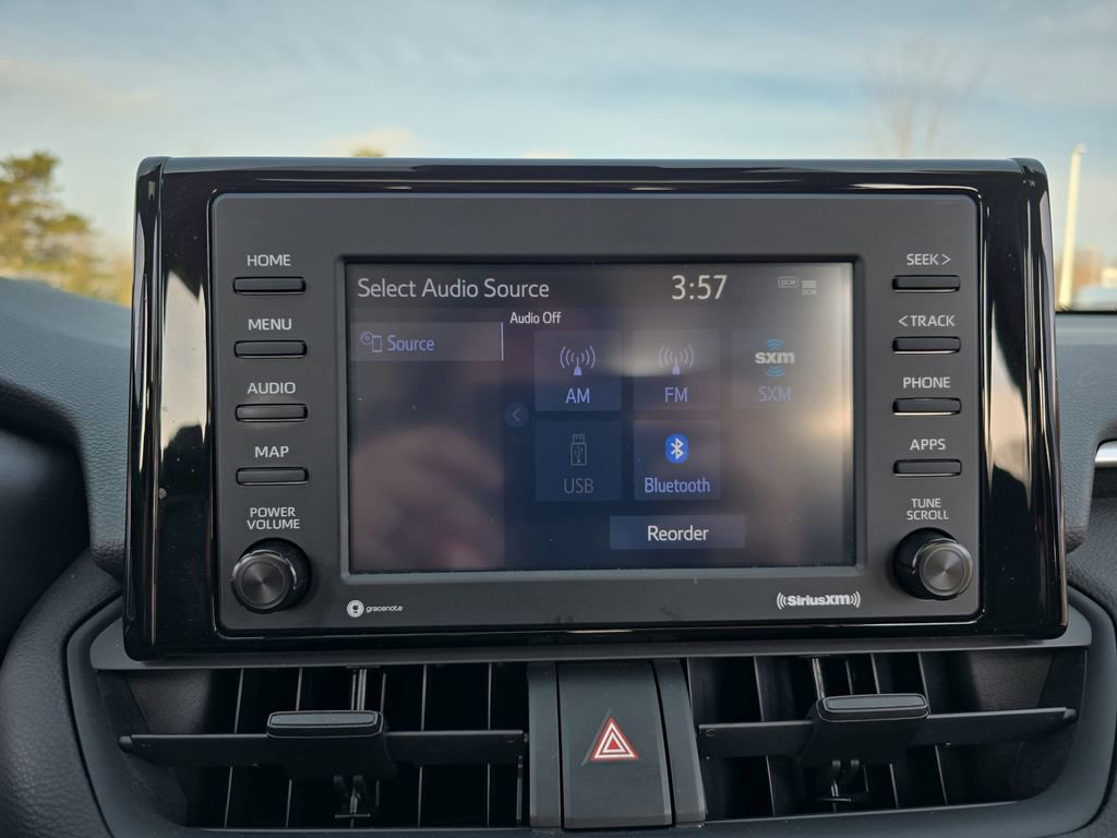 Used 2021 Toyota RAV4 XLE image 24