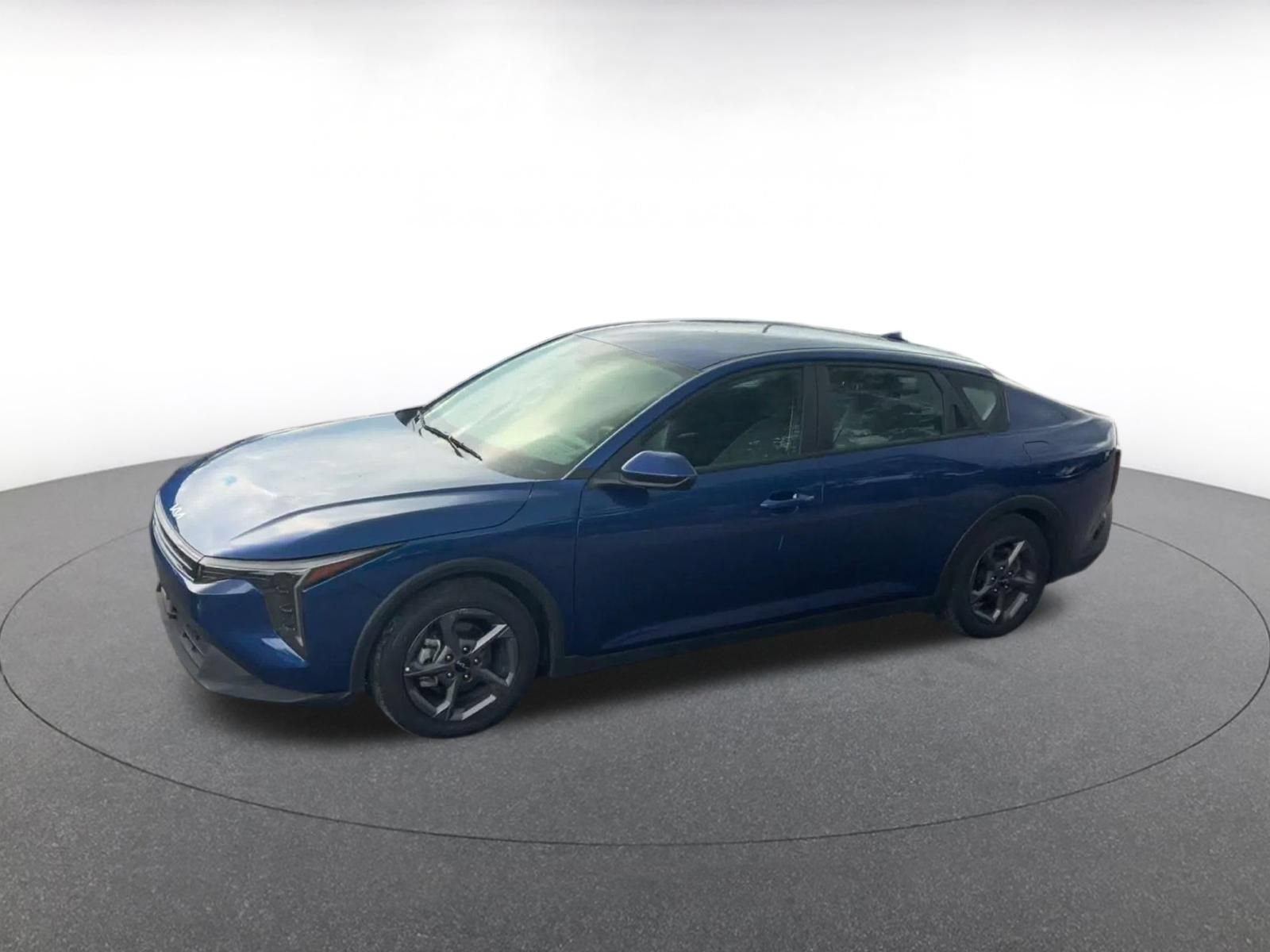 Used 2025 Kia K4 FWD image 8