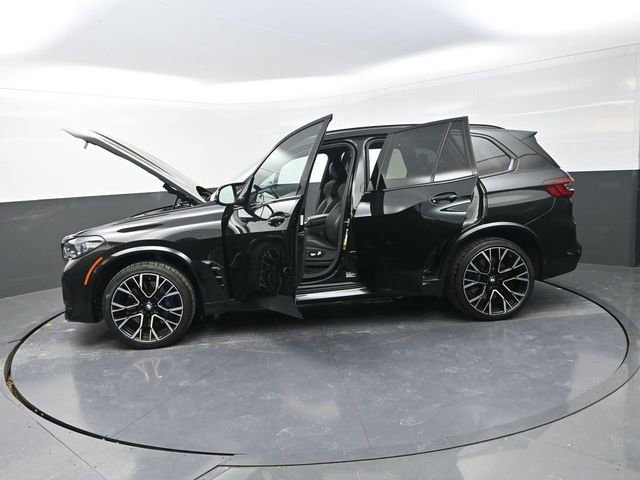 Used 2022 BMW X5 M w/ Competition Package 2 image 41