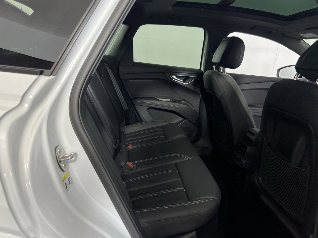 Used 2024 Audi Q4 e-tron Premium Plus w/ Premium Plus image 38