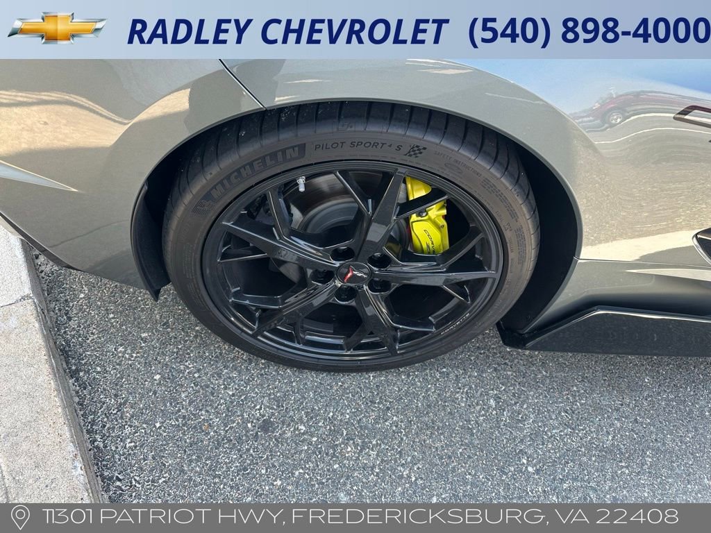 Used 2022 Chevrolet Corvette Stingray Premium Conv image 11