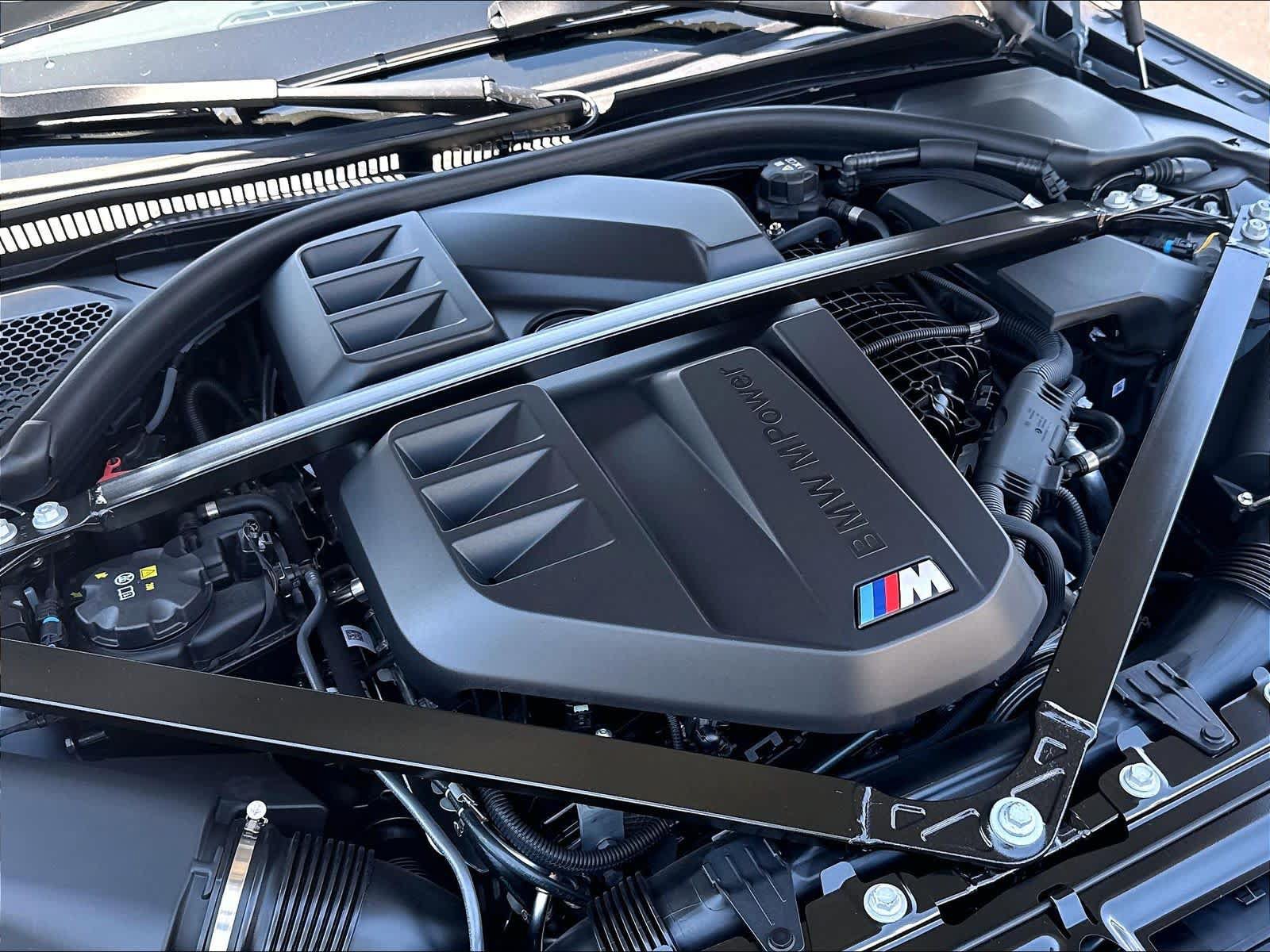 Used 2025 BMW M4 xDrive Competition AWD/4WD image 33