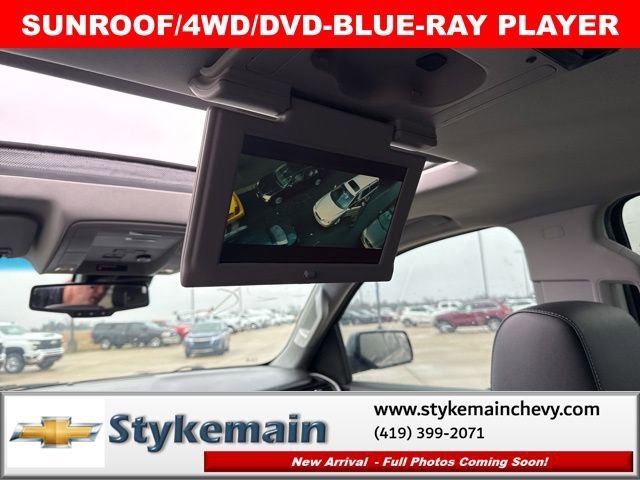 Used 2020 GMC Yukon SLT w/ Premium Edition AWD/4WD image 3