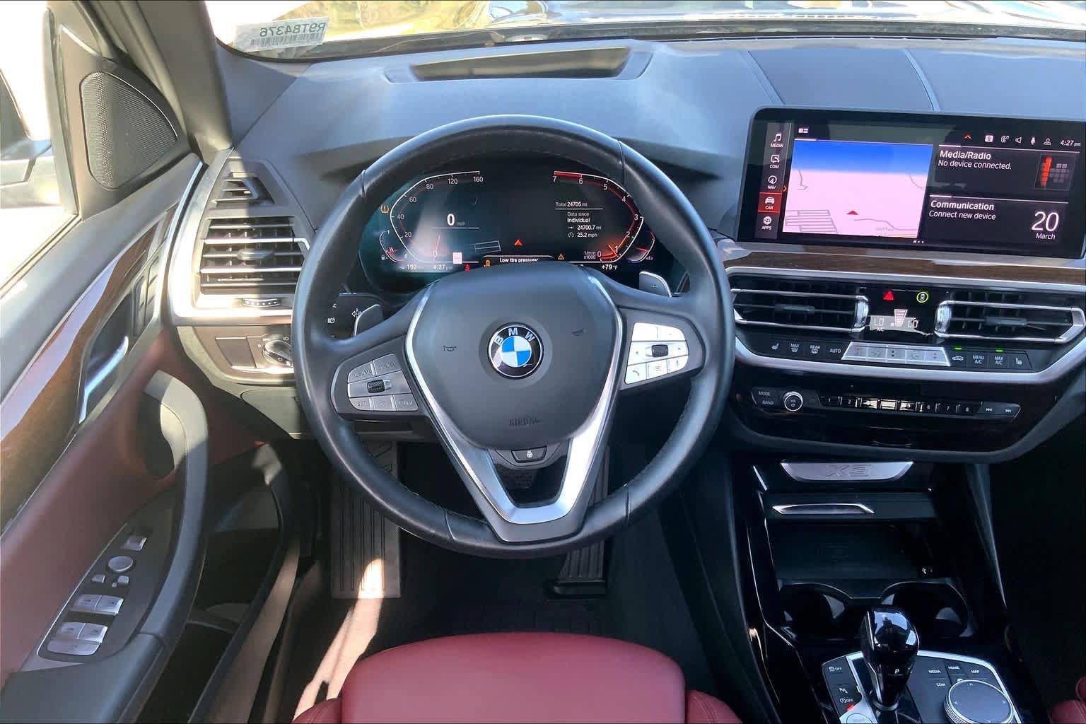 Used 2024 BMW X3 sDrive30i w/ Premium Package RWD image 5