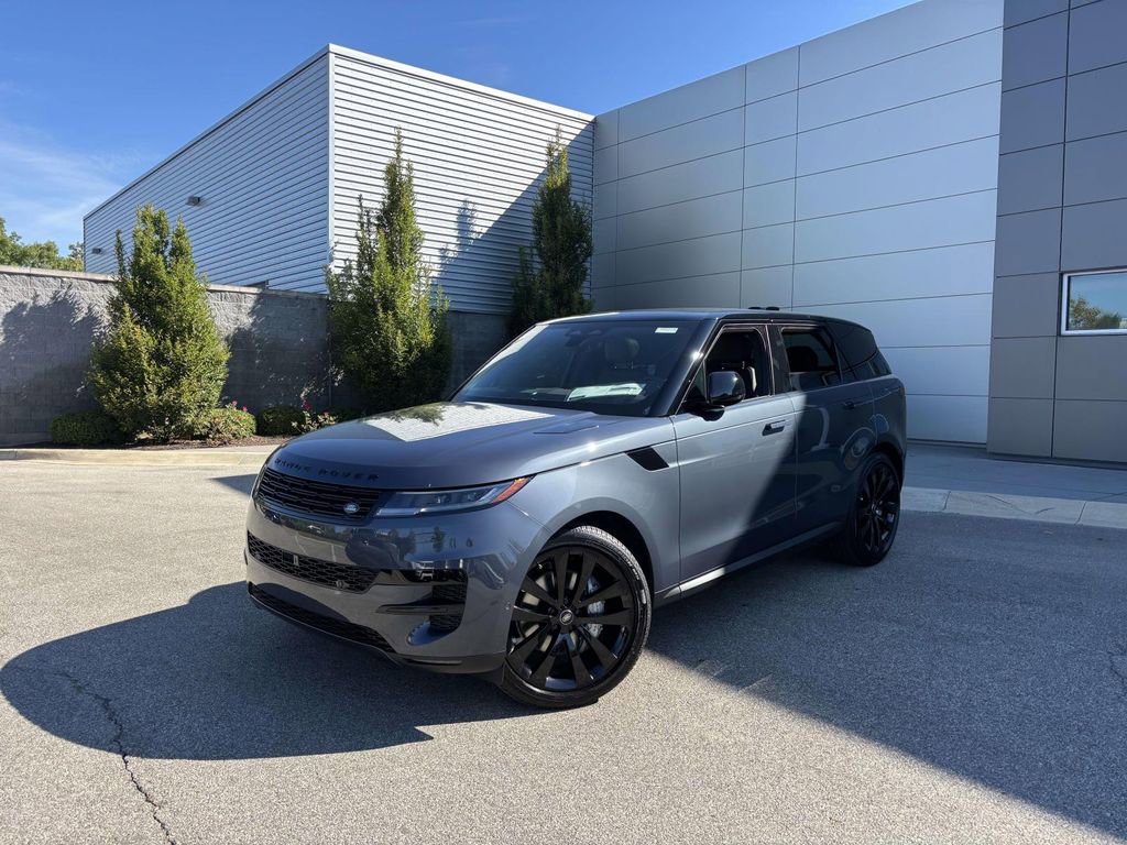 New 2025 Land Rover Range Rover Sport SE