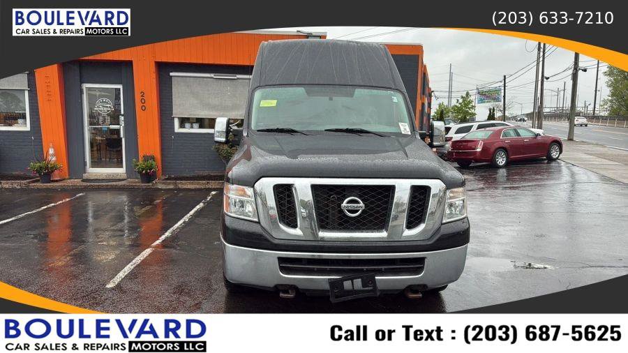 Used 2014 Nissan NV 2500 SV w/ V8 Appearance Package RWD image 2