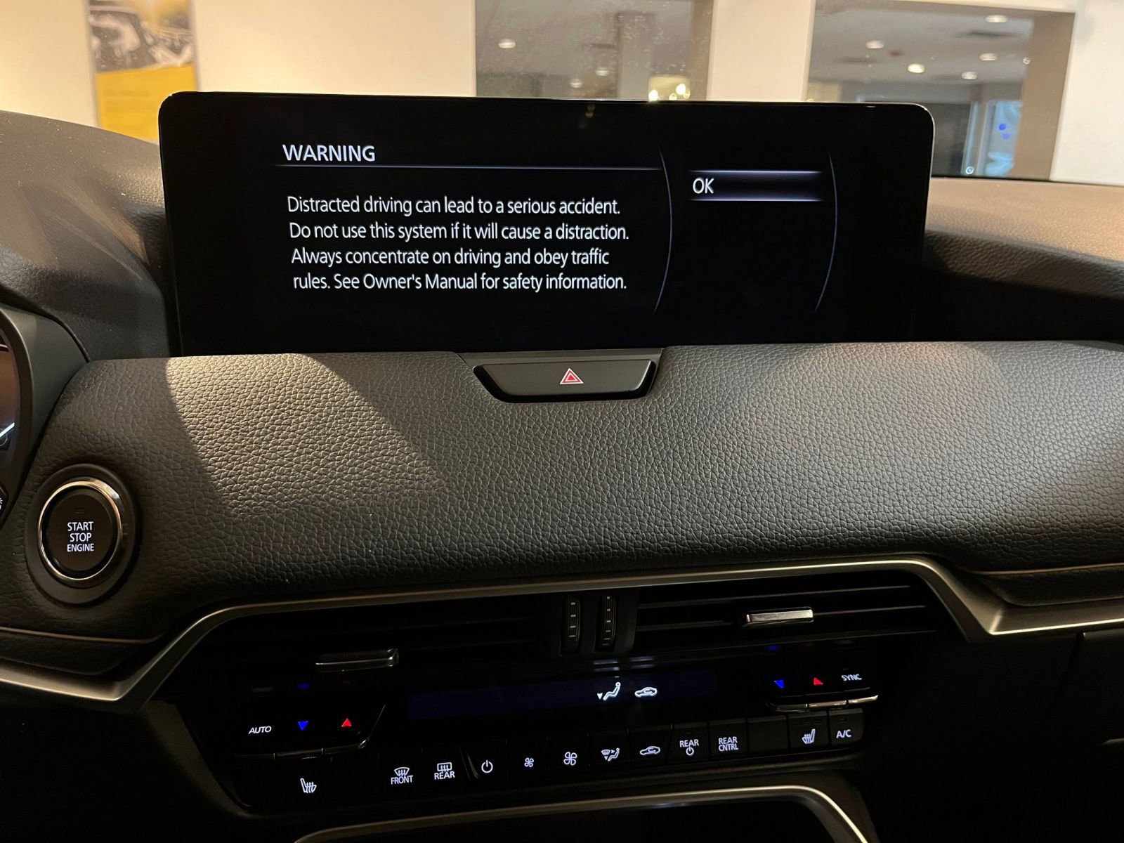 Used 2025 MAZDA CX-90 3.3 Turbo w/ Preferred Package image 21