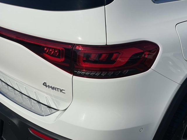 Used 2023 Mercedes-Benz EQB 300 300 image 8