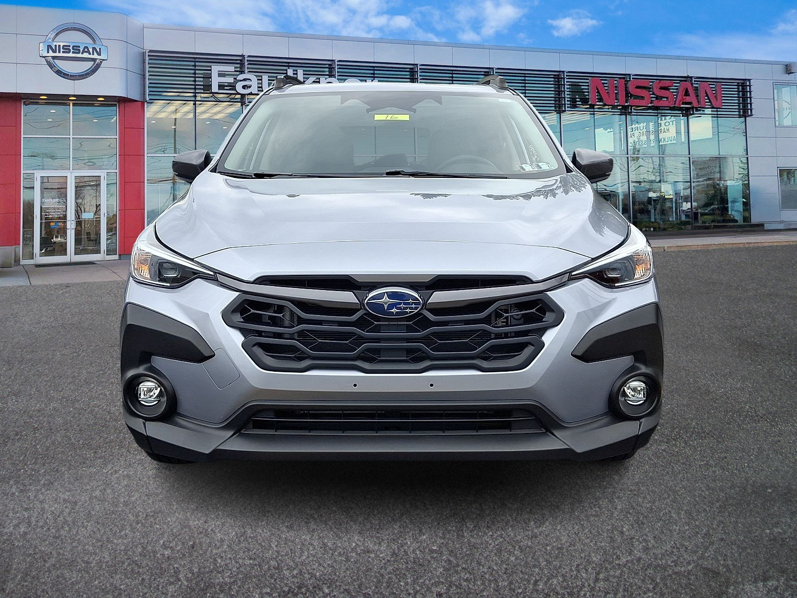 Used 2024 Subaru Crosstrek 2.0i Premium AWD/4WD image 2