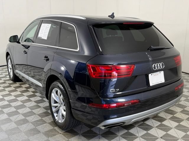 Used 2017 Audi Q7 2.0T Premium AWD/4WD image 4