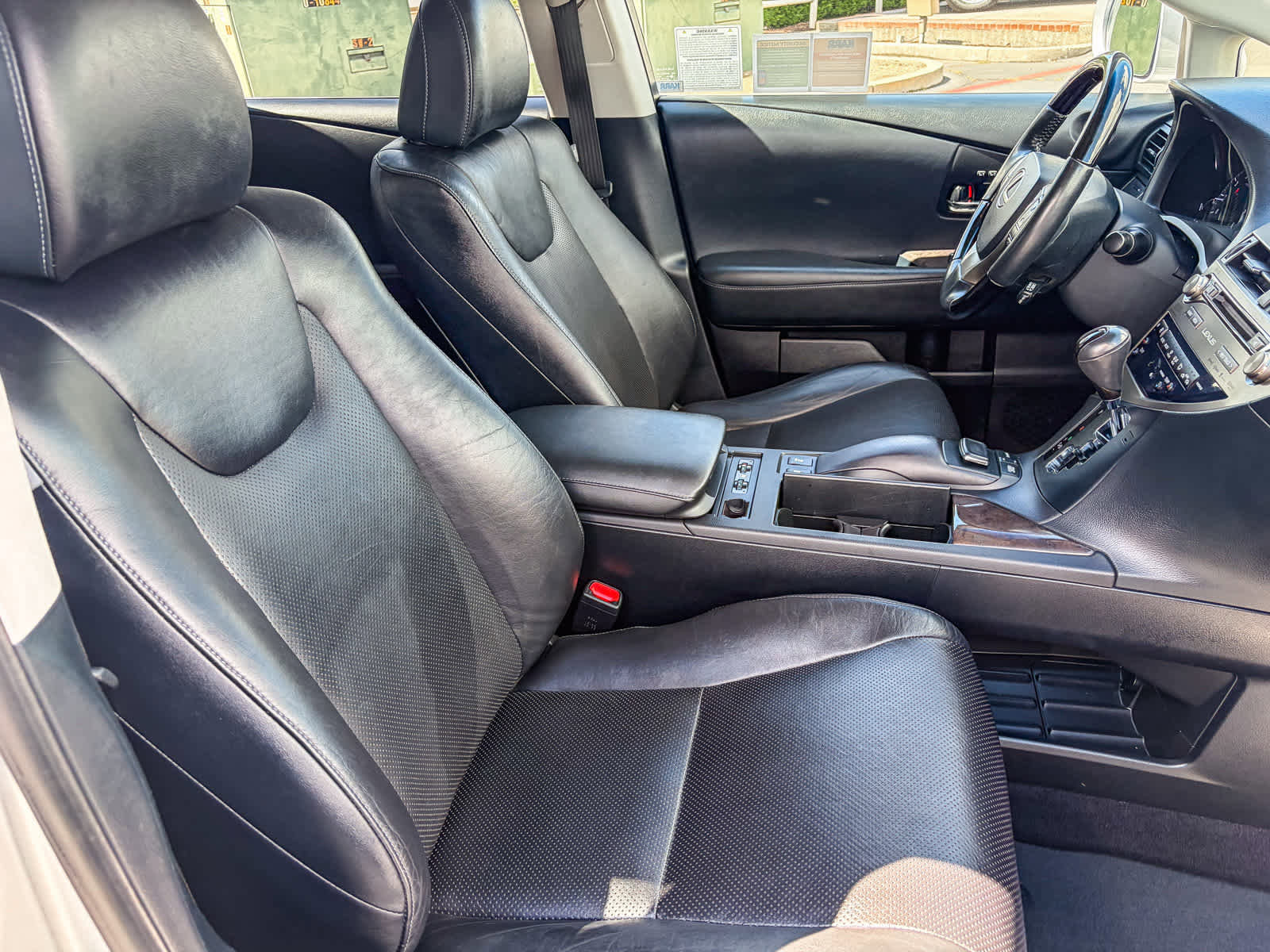 Used 2015 Lexus RX 350 AWD w/ Luxury Package image 19